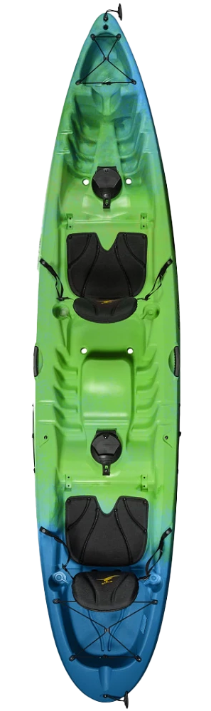 Canoë biplace avec enfant au milieu pour une activité famille à Millau